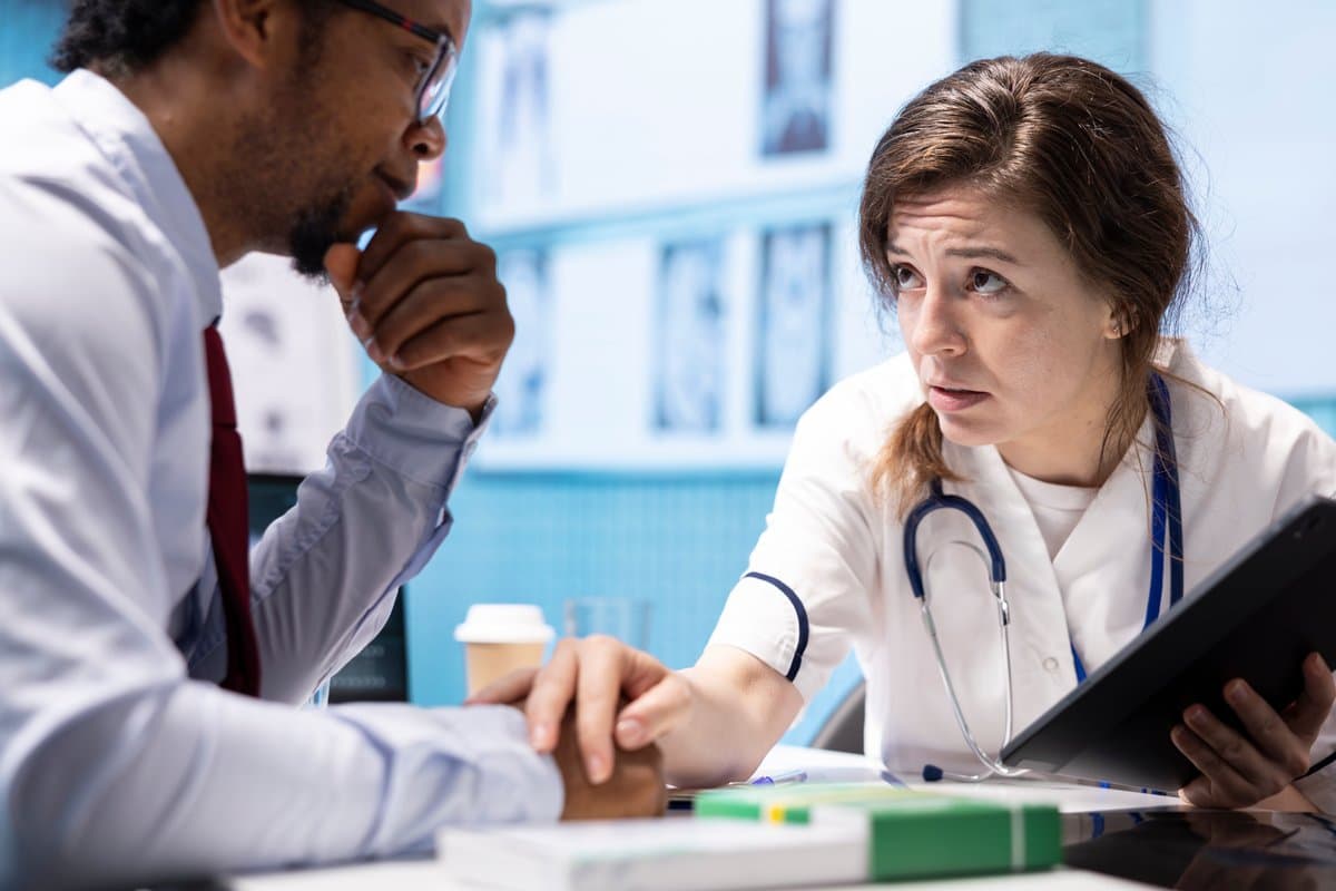 Por Qué los Tratamientos de Venta Libre Siguen Fallando